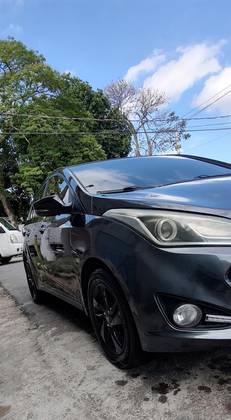 HYUNDAI HB20S 1.6 PREMIUM 16V FLEX 4P AUTOMÁTICO HYUNDAI HB20S 1.6 PREMIUM 16V FLEX 4P AUTOMÁTICO
